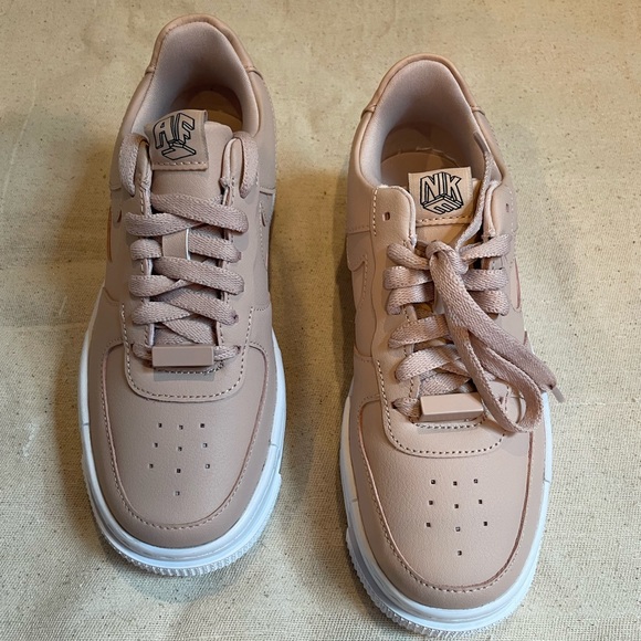 Nike Air Force 1 Pixel - Picture 2 of 5